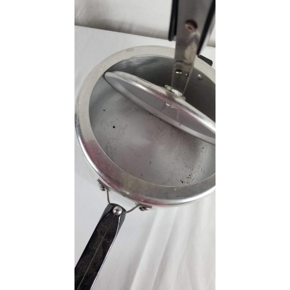 Hawkins Kitchen Hawkins Universal 4 Litre Standard Base Aluminum Pressure Cooker 529x Poshmark